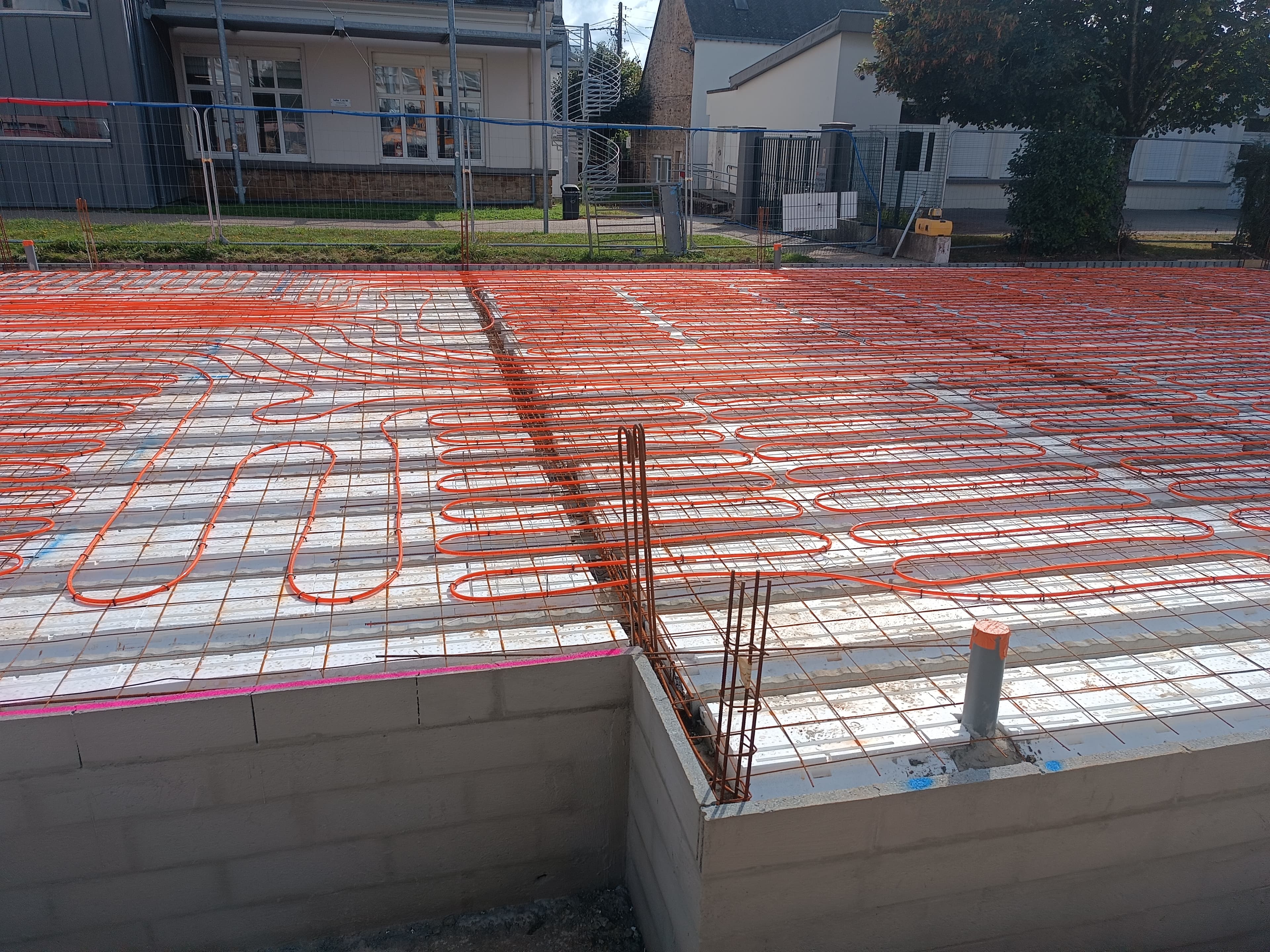 Réseau de tubes plancher chauffant